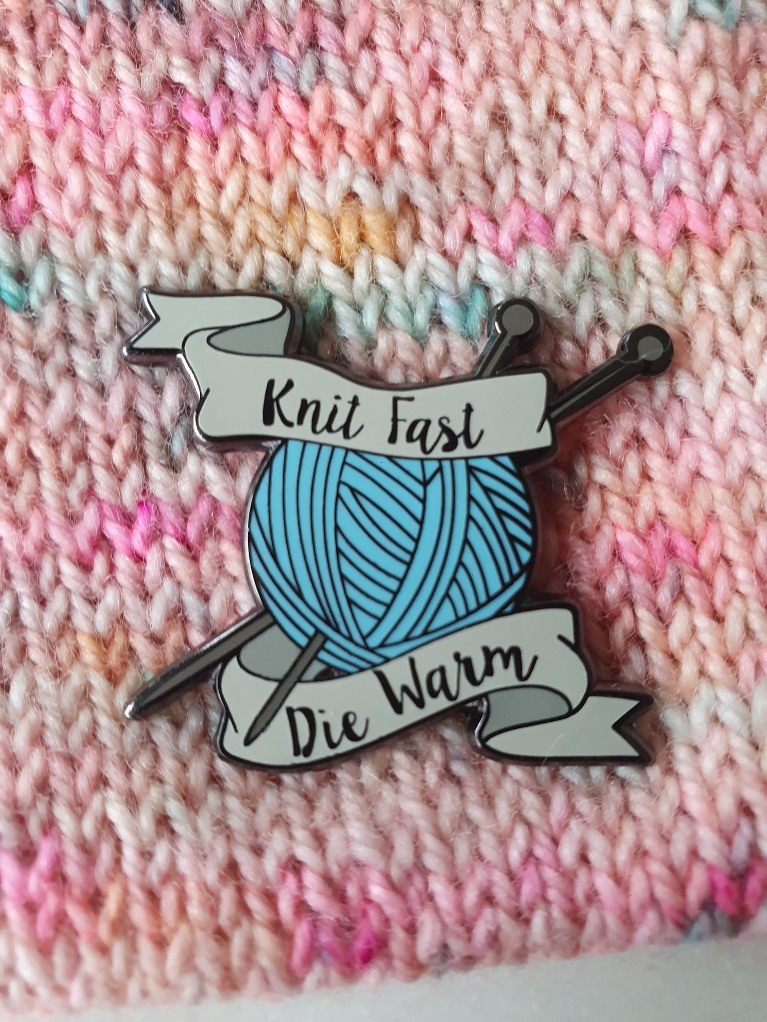 Knit Fast - Enamel Pin